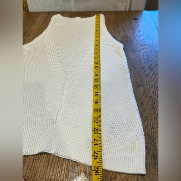GAP - Off White Knit Sleeveless Top (S) - Picture 4 of 9
